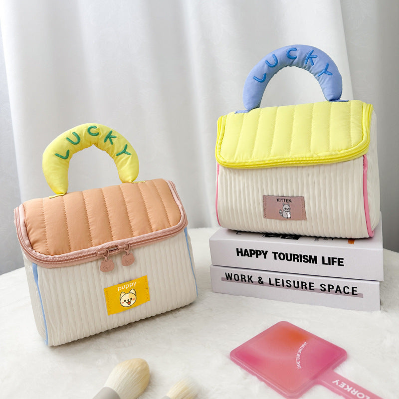 Cute Cottage Cosmetic Bag Girl Large Capacity Skincare Storage Bag Portable Portable Travel Toiletry Bag