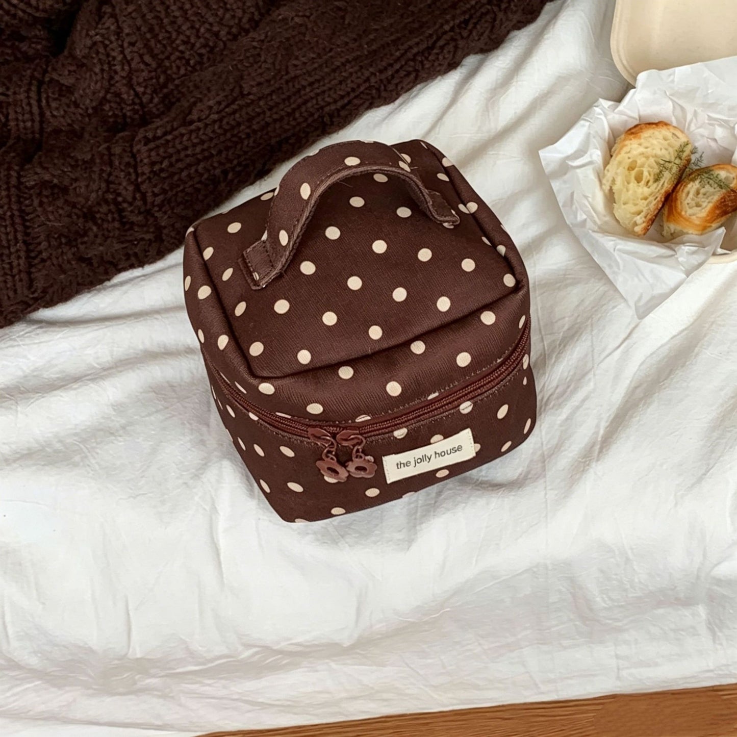 Vintage Polka Dot Cosmetic Bag with Zipper Closure - Portable Makeup Organizer for Women, Multi-functional and Washable