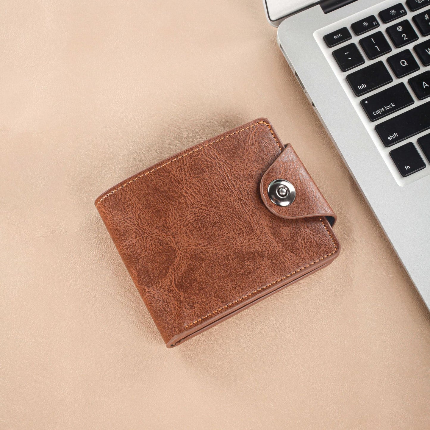 Fashionable Men's Compact Wallet with Magnetic Closure and Multi-Card Slots for Daily Use