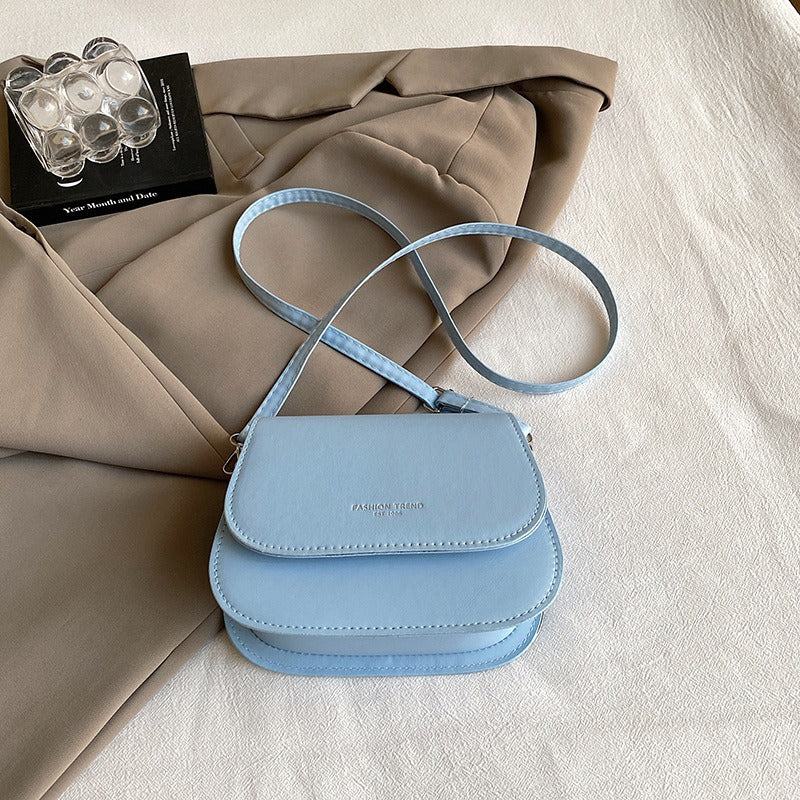 Fashion Simple Shoulder Square Pouch Women's New Arrival in Season Trendy Fashion Crossbody Mobile Phone Bag Simple Small Square Bag