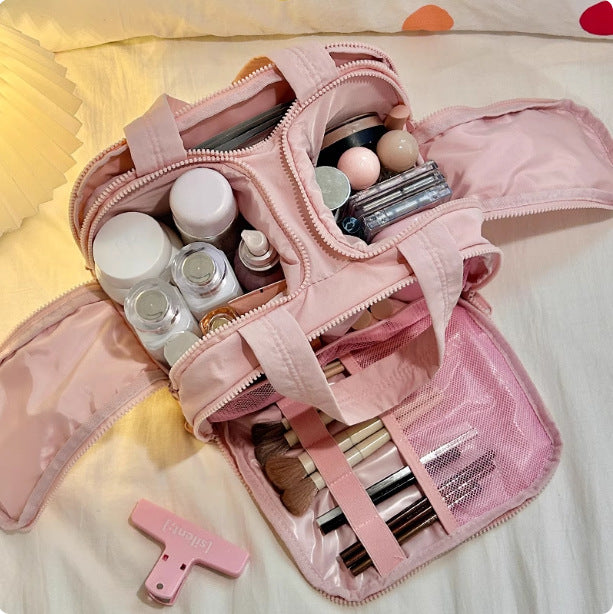 Large Capacity Travel Cosmetic Bag with Multiple Compartments for Makeup and Skincare Storage, Portable and Organized Design