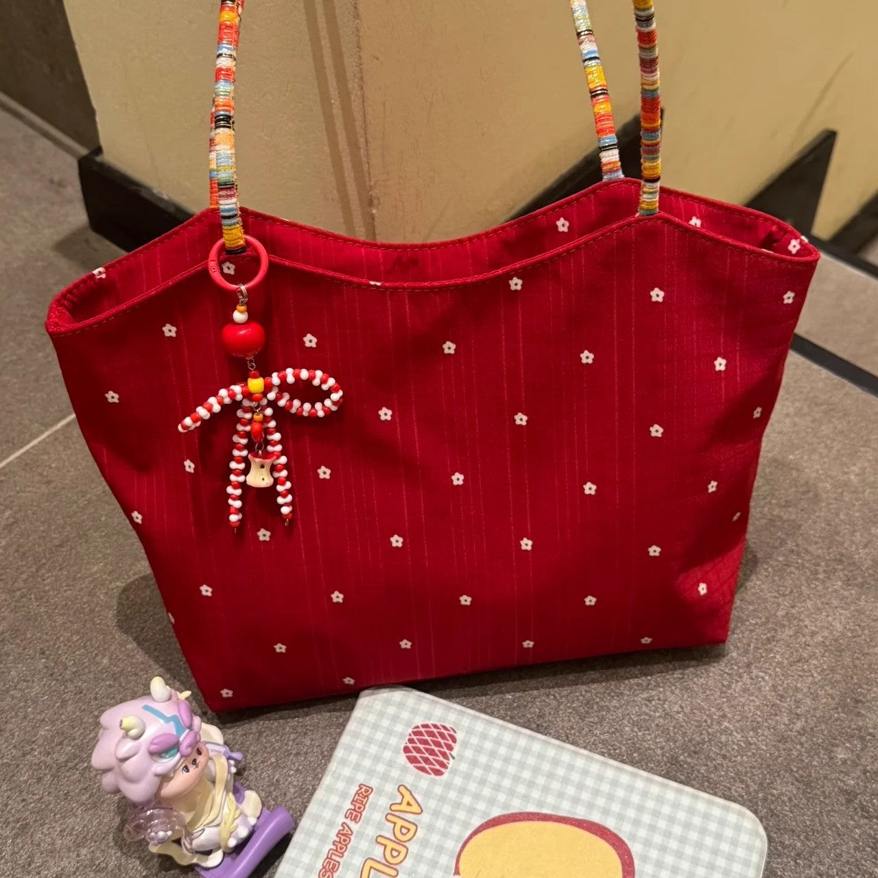 Korean-style red floral canvas bag, women¡¯s new contrast color weave commuter tote shoulder bag
