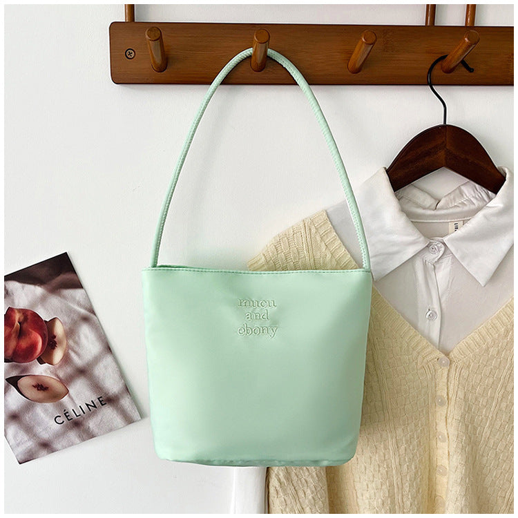 Handbag Women's Retro Simple Bucket Bag Casual Summer New Trendy One-Shoulder Bag