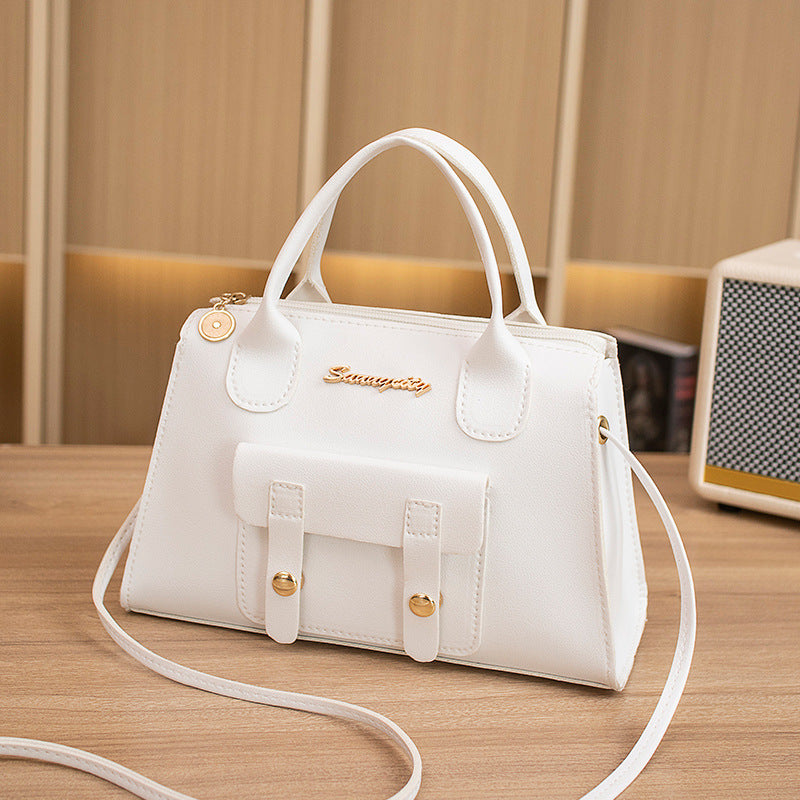 2025 New Korean Style Elegant Minimalist Crossbody Bag with Zipper Closure and Camera Pocket for Daily Use