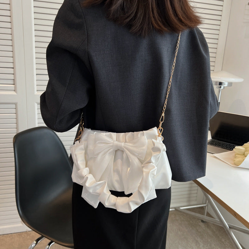 This Year's Popular Small Bag Women's New Fashion Casual Chain Crossbody Cute Bow Shoulder Underarm Bag