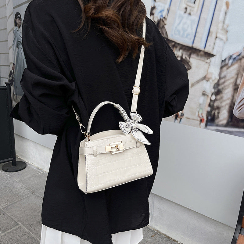 Western Style All-Matching Portable Kelly Bag Stone Pattern Lock Design Simple Shoulder Bag Silk Scarf Elegant Crossbody Bag