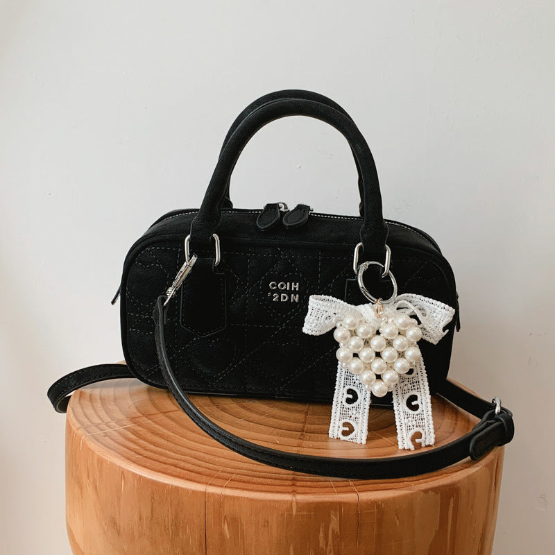 Elegant Quilted Crossbody Bag with Pearl Charm for Women, Fashionable Daily Use Handbag with Zipper Closure and Adjustable Strap