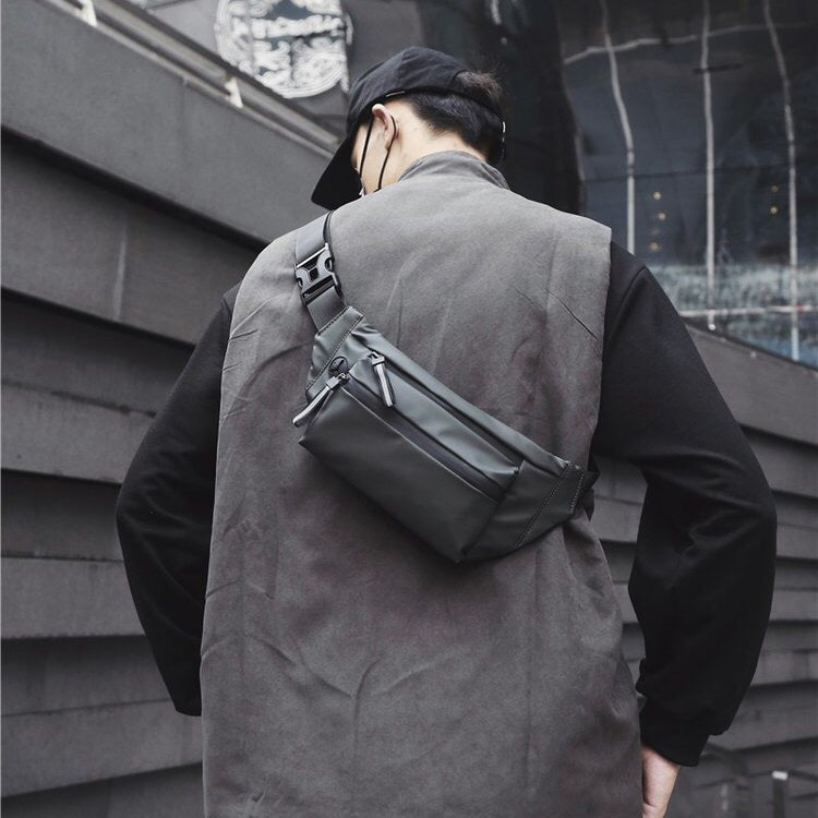 Fashionable Men's Waist Bag with PU Leather, Durable Design for Outdoor Travel and Casual Wear