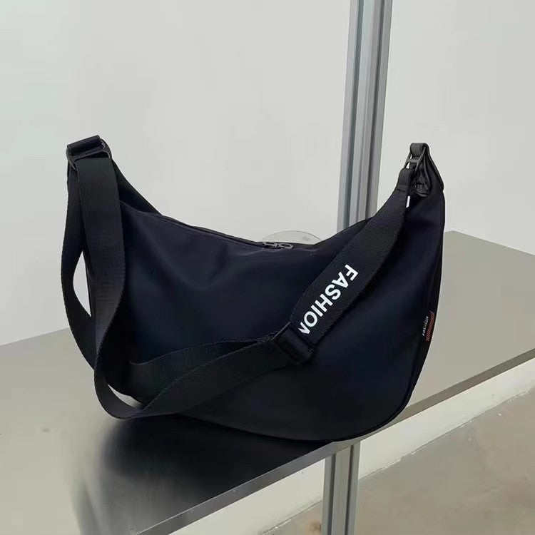 Dumpling Bag Women's Simple Crossbody New Casual Sports Oxford Cloth Large Capacity Shoulder Bag