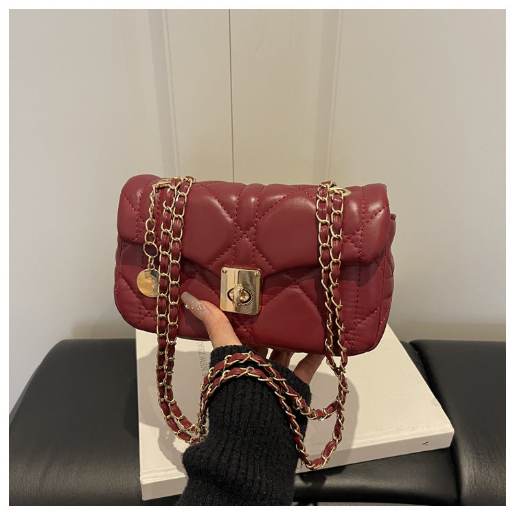 French Oil Wax Leather Women's Spring New Diamond Embroidery Thread Lock Commuter Chain Crossbody Shoulder Small Square Bag