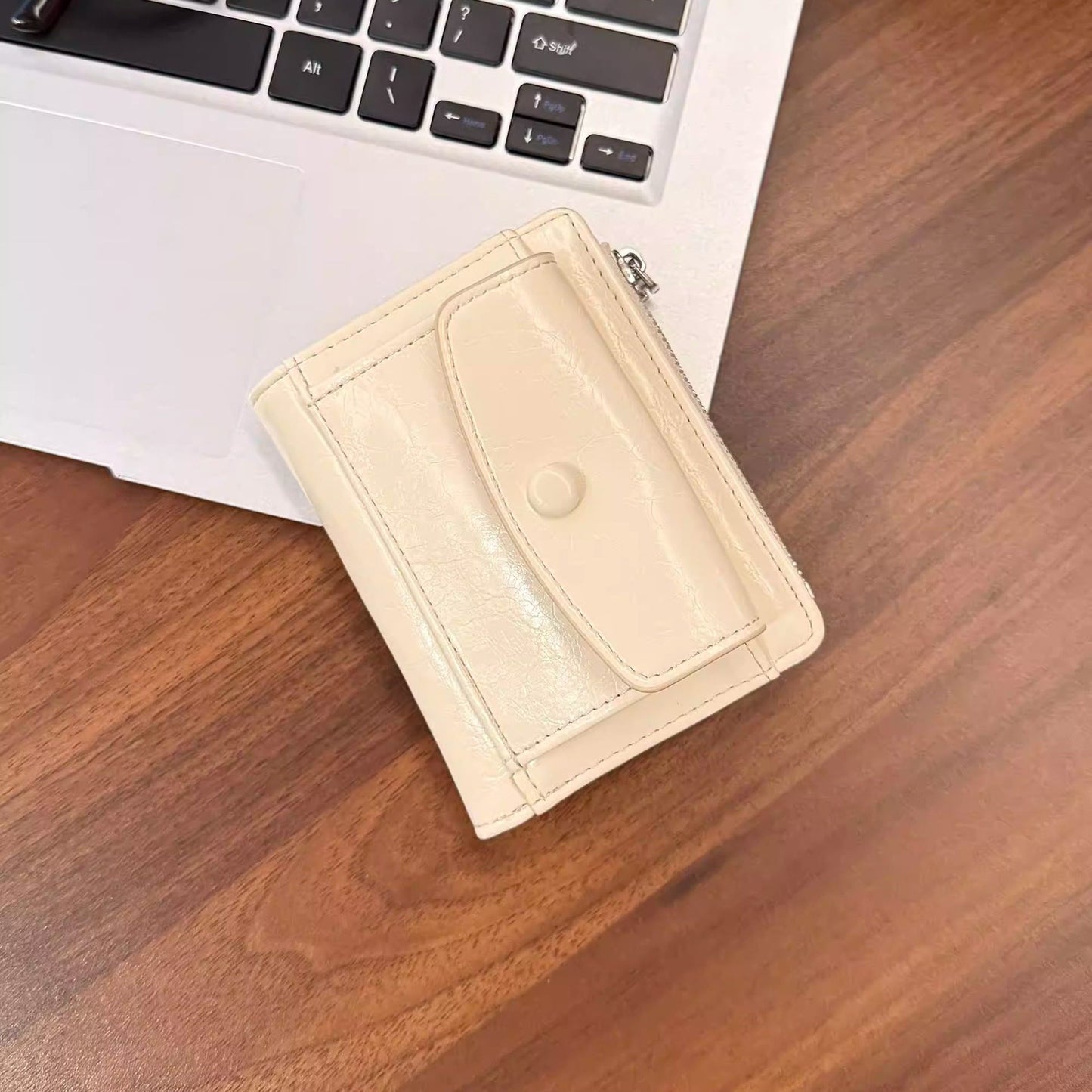 Retro Oil Wax Skin Red Short Wallet Female Multi-Card-Slot Card Holder Student Zipper Multifunctional Wallet