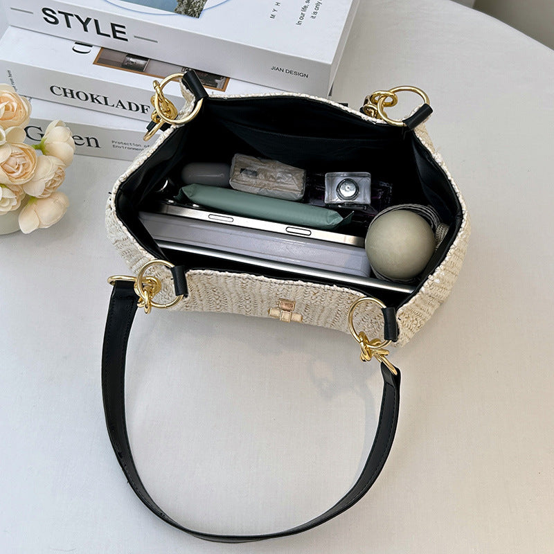 Spring New Women's Classic Style Straw Shoulder Bag Wide Shoulder Strap Large Capacity Commuter's All-Matching Fashion Design Daily Essential