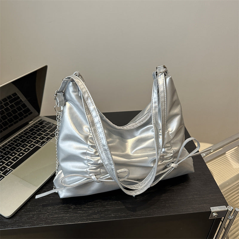 New Pleated Bow Tote Bag Women's Large Capacity Commuter Shoulder Chain Design Urban Simple Style