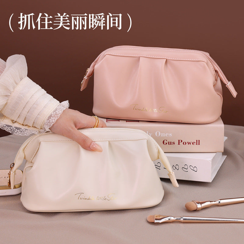 Elegant PU Waterproof Makeup Bag with Lettering Design, Large Capacity Travel Cosmetic Pouch for Women, Urban Minimalist Style