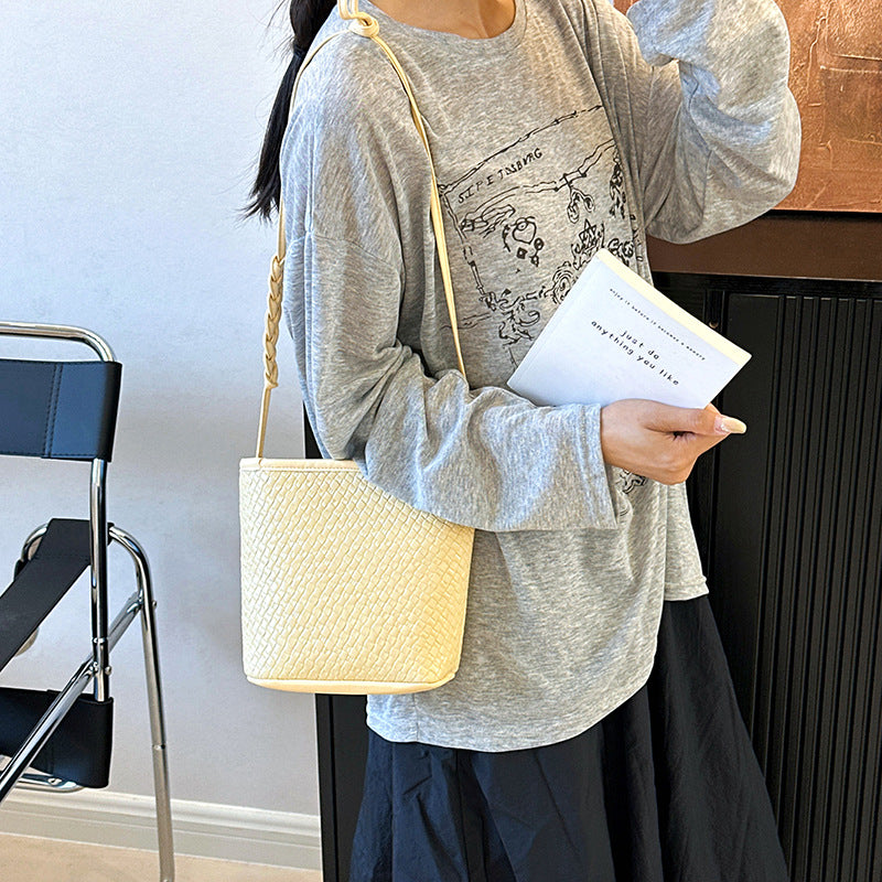 Bucket Bags Women's High-Grade Korean-Style Fashion All-Match Trendy One-Shoulder Bag Handbag Early Spring Messenger Bag