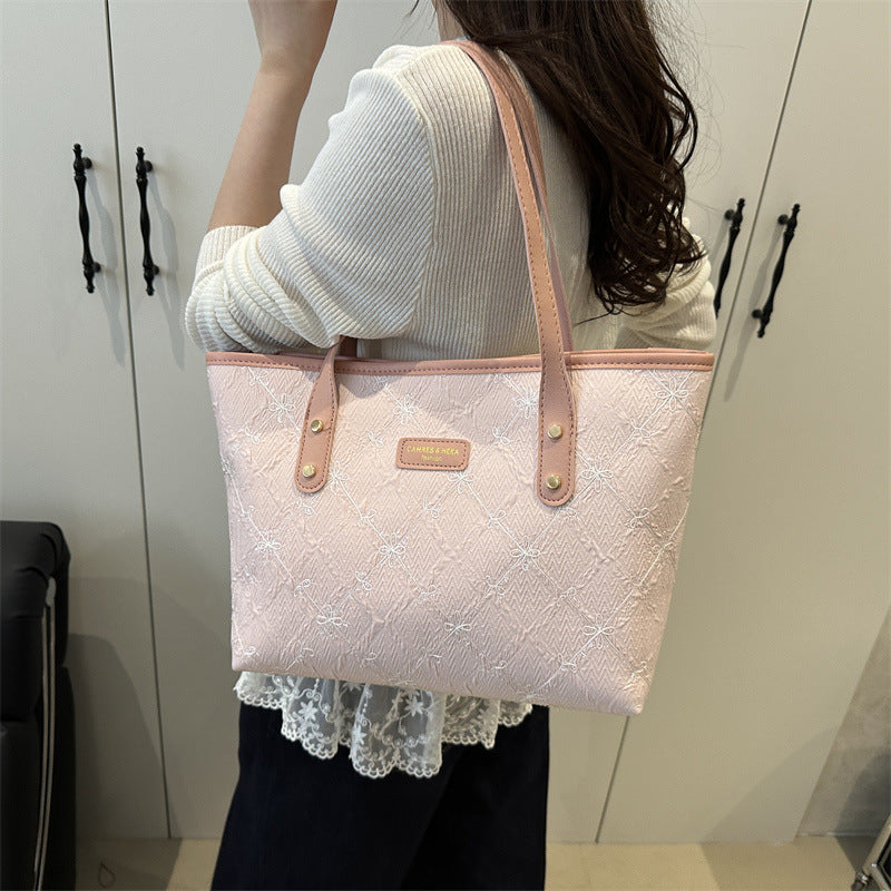 New Fashion Ladies Large Capacity Totes Light Luxury Embossed Design Soft Pu Material All-Match Shoulder Handbag Daily Commuting Essential