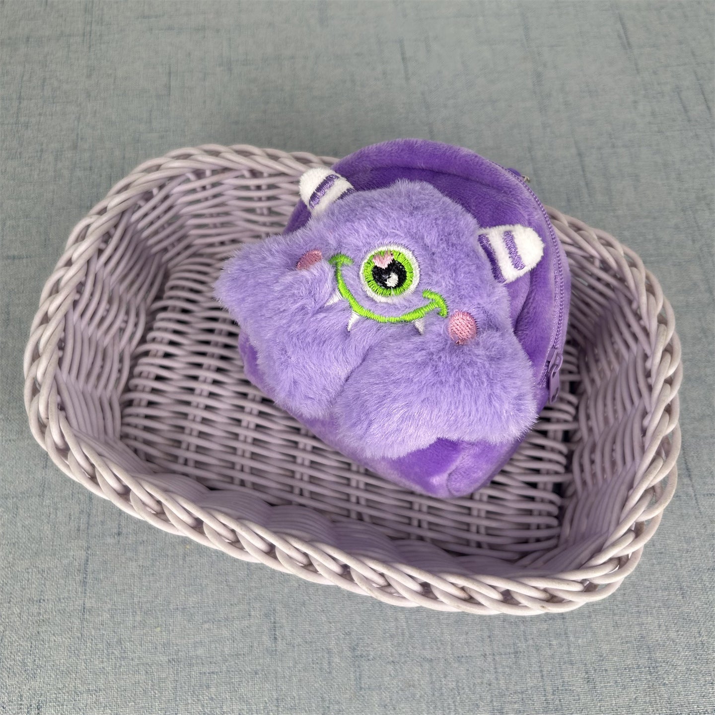 Women's Wallet Super Cute Plush Single-Eye Monster Coin Purse, Embroidered Expression Cute, Can Be Used as Ornaments for Daily Matching