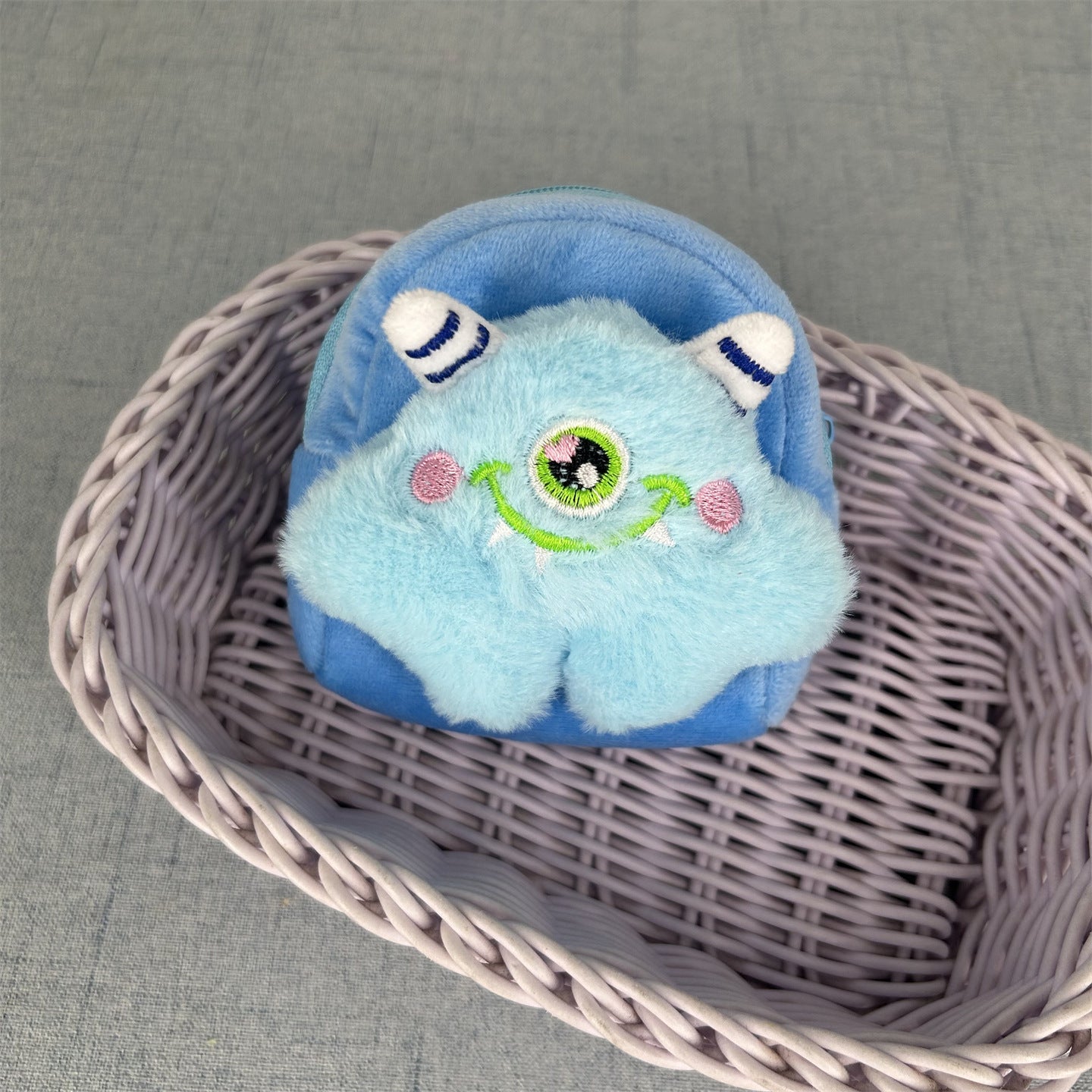 Women's Wallet Super Cute Plush Single-Eye Monster Coin Purse, Embroidered Expression Cute, Can Be Used as Ornaments for Daily Matching