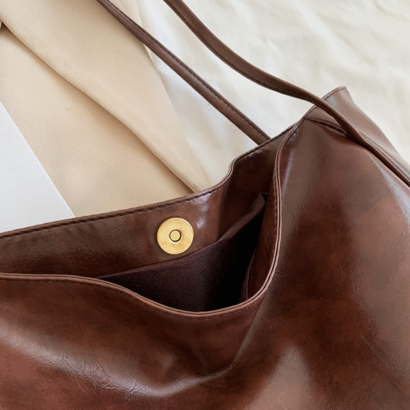 Tote Bag Women's Bag New Japanese and Korean Large Capacity Soft Leather One Shoulder Retro Casual Portable Bucket Bag