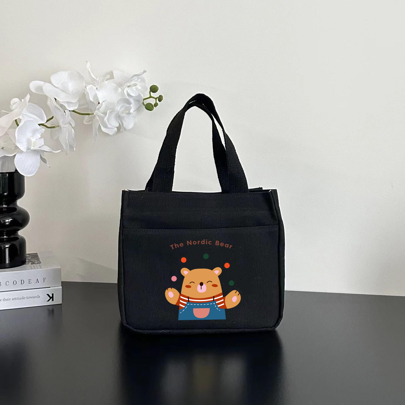 Women's Shoulder Bag Nordic Bear Canvas Tote Bag Zipper Design Cute Cartoon Pattern Daily Commuter Bento Tote Bag