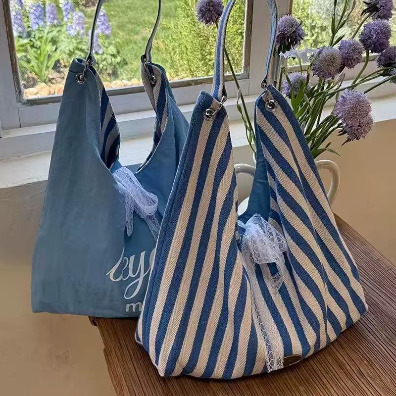 2025 New Fashion Striped Tote Bag for Women, Large Capacity Canvas Shoulder Bag with Lace Detail, Perfect for Daily Use and University