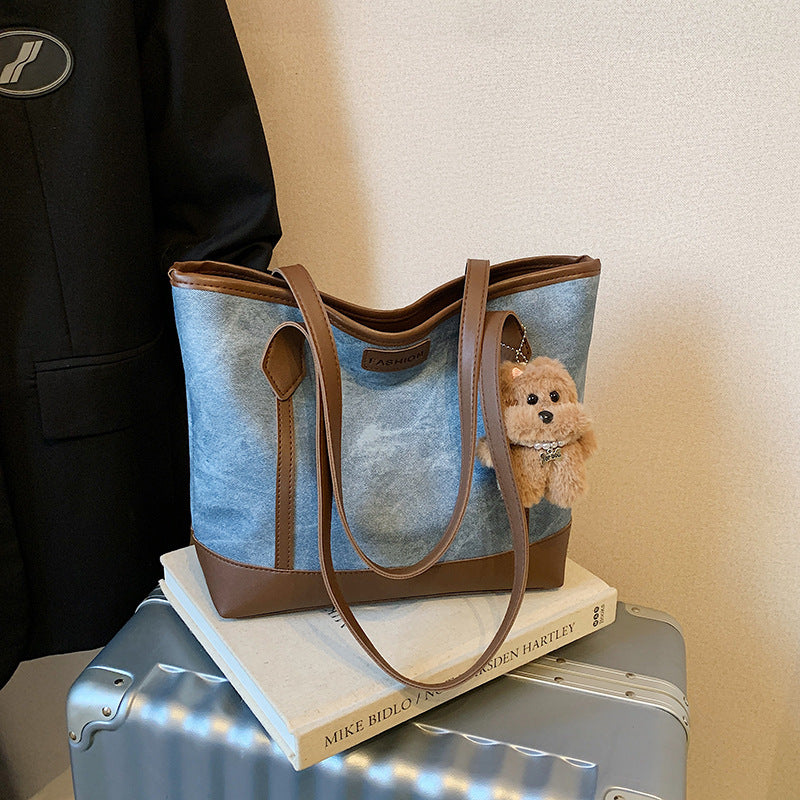 New Good-looking Commuter Bag Women's Western Style Shoulder Bag Fashion Casual Large Capacity Tote Bag