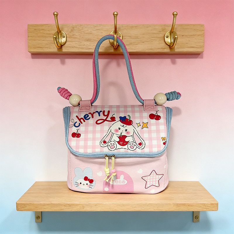 Cute Hello Kitty House-Shaped Makeup Bag with Large Capacity, Waterproof and Organized Compartments for Girls