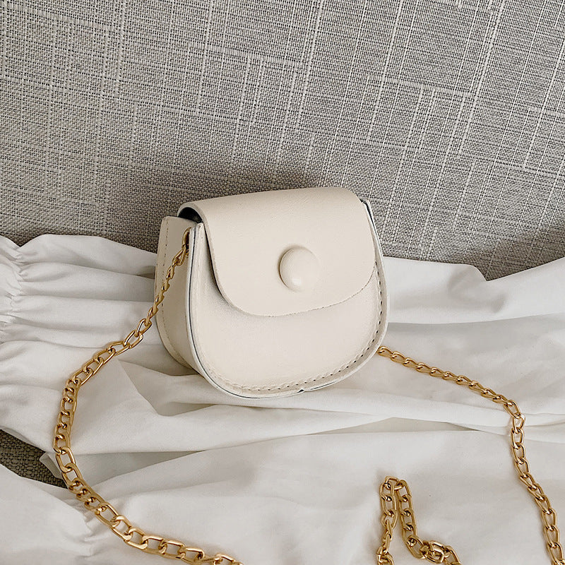 Saddle Bag Women's New Korean Style Solid Color Chain Shoulder Bag Lipstick Accessories Messenger Bag