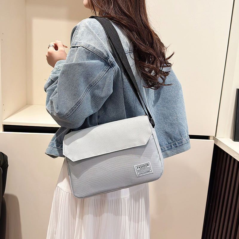 Men's Messenger Bag Fashion Simple Shoulder Bag Large Capacity Waterproof Lightweight Outdoor