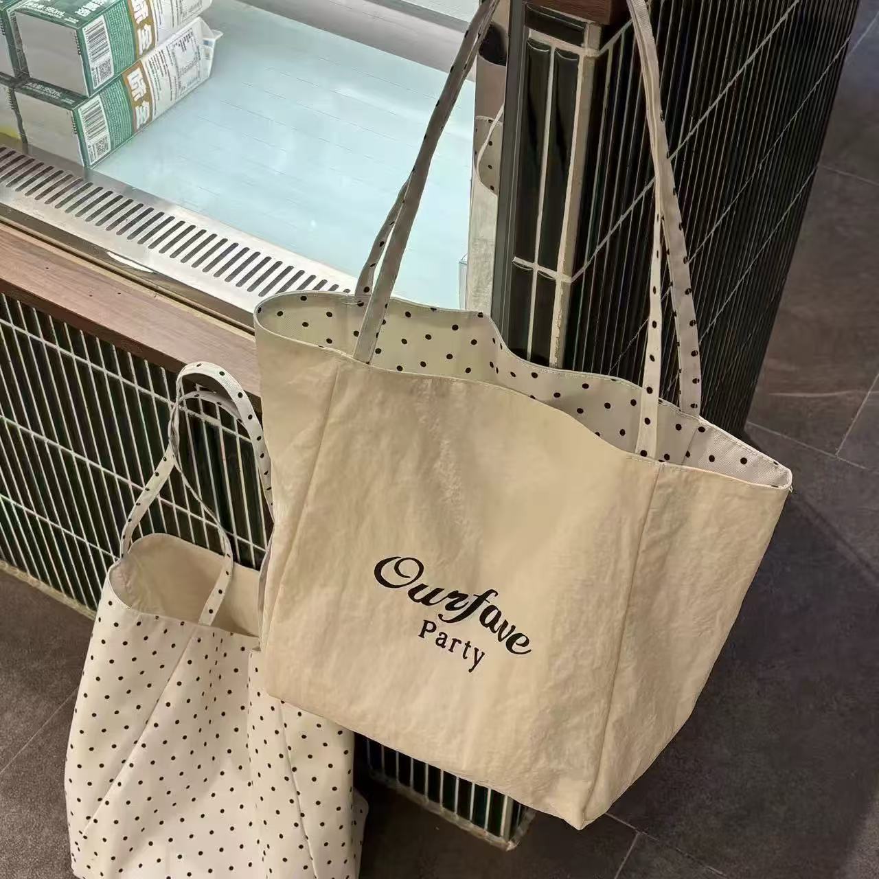 Party Canvas Tote Bag Female Large Capacity Shoulder Bag Polka Dot Shoulder Strap Everyday Joker Simple Fashion