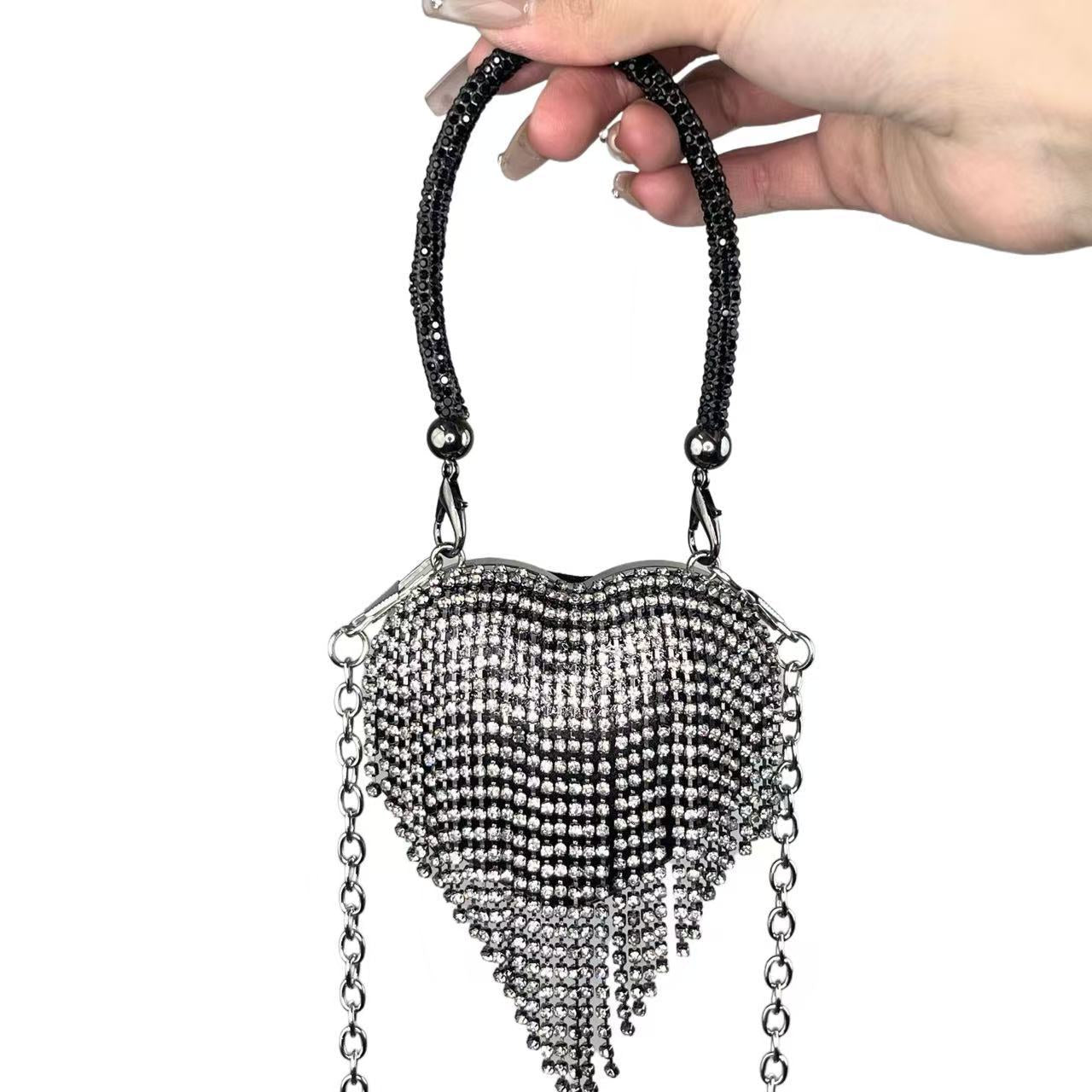 2025 New European Fashion Mini Heart-Shaped Crystal Clutch Bag with Chain Strap for Evening Party and Daily Use