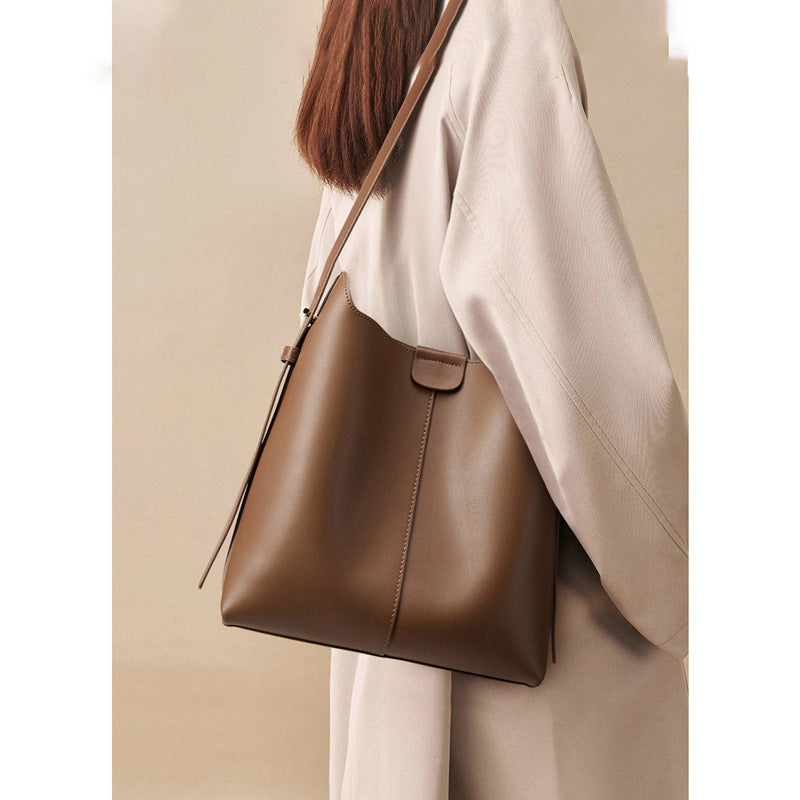 Women's Messenger Bag New Commuter Advanced Texture Large Capacity Shoulder Underarm Bucket Bag
