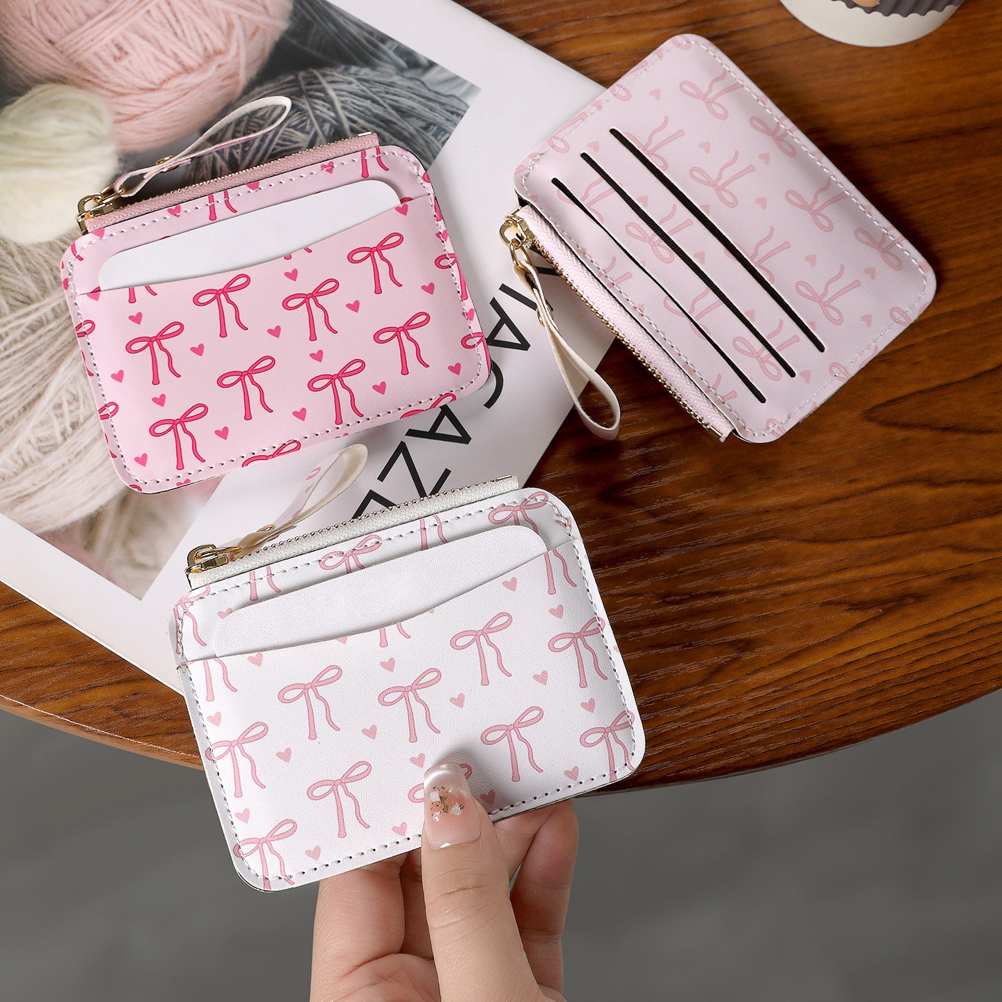 Cute Bow Pattern Mini Wallet for Women, Compact Card Holder with Multiple Slots, Stylish Daily Accessory