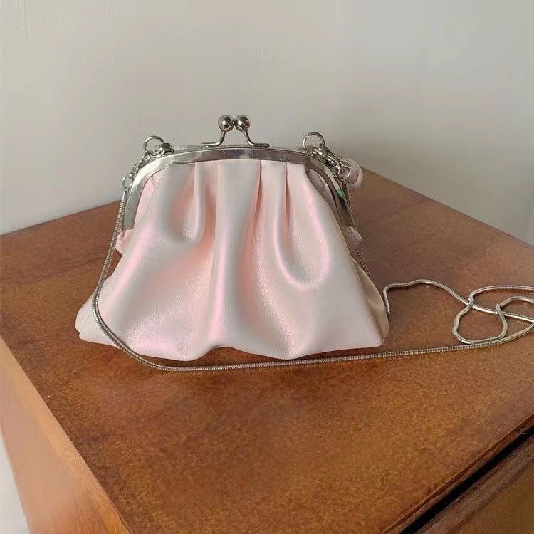 Cute Pleated Clutch Bag with Chain Strap, Soft Cloud Shape Handbag for Daily Wear, 2025 Spring New Style