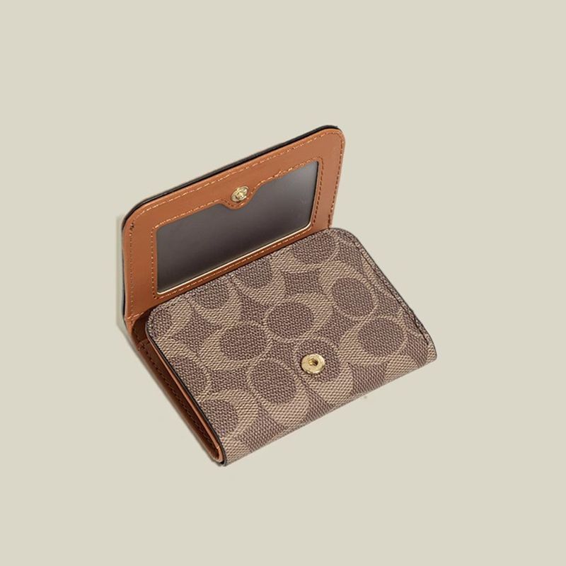 Retro Style PU Leather Short Wallet Card Bag Integrated Large Capacity Folding ID Storage Bag Men and Women