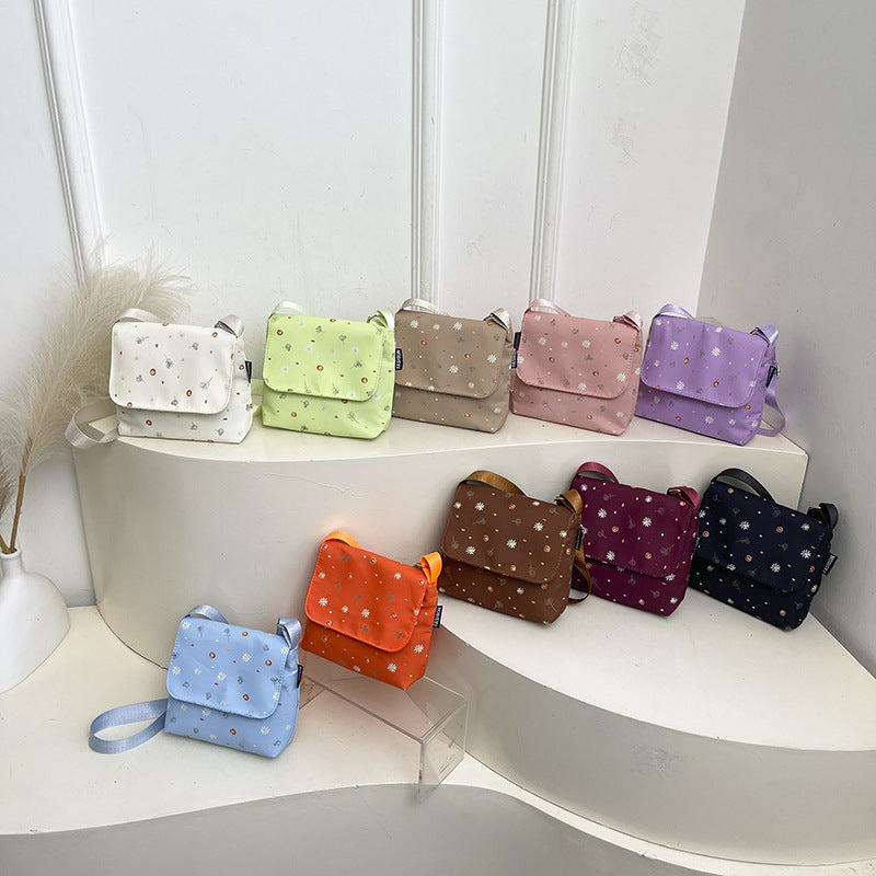 Chic Floral Crossbody Bag for Women - Soft Polyester Shoulder Bag with Zipper Closure and Stylish Flower Pattern