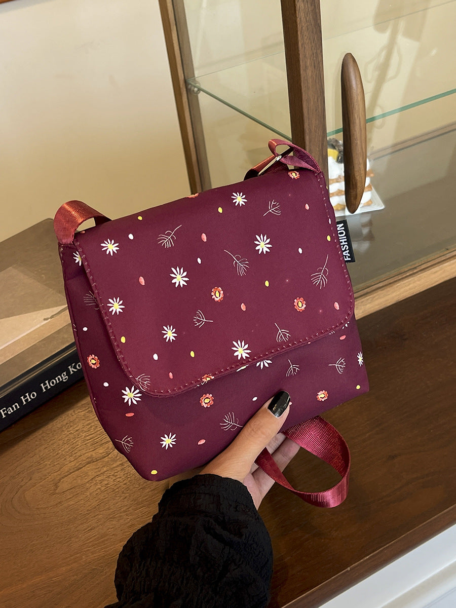 Chic Floral Crossbody Bag for Women - Soft Polyester Shoulder Bag with Zipper Closure and Stylish Flower Pattern