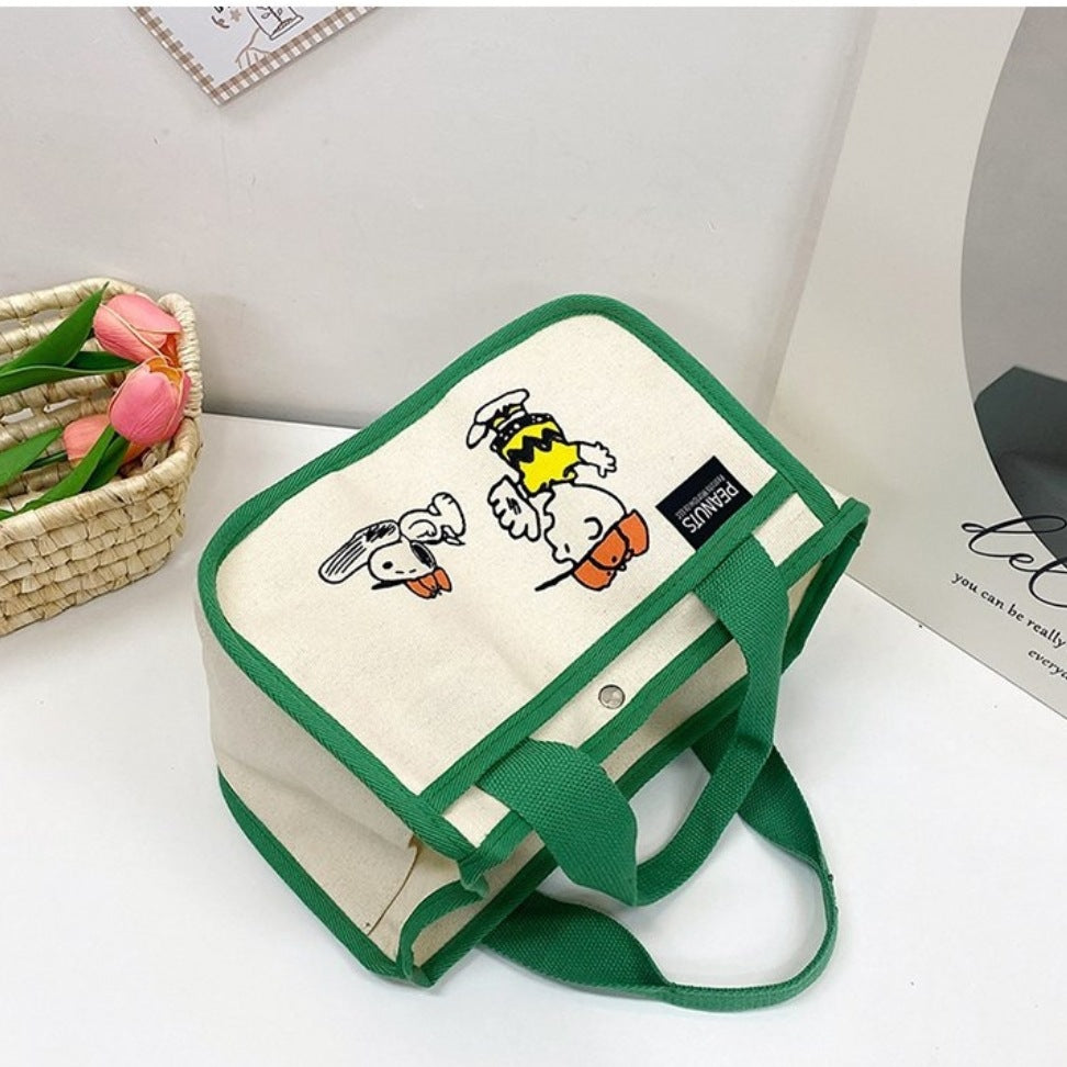 Cute Cartoon Snoopy Small Crossbody Bag Men's and Women's Large Capacity Multi-Functional Tote Bag Handbag Storage Bag