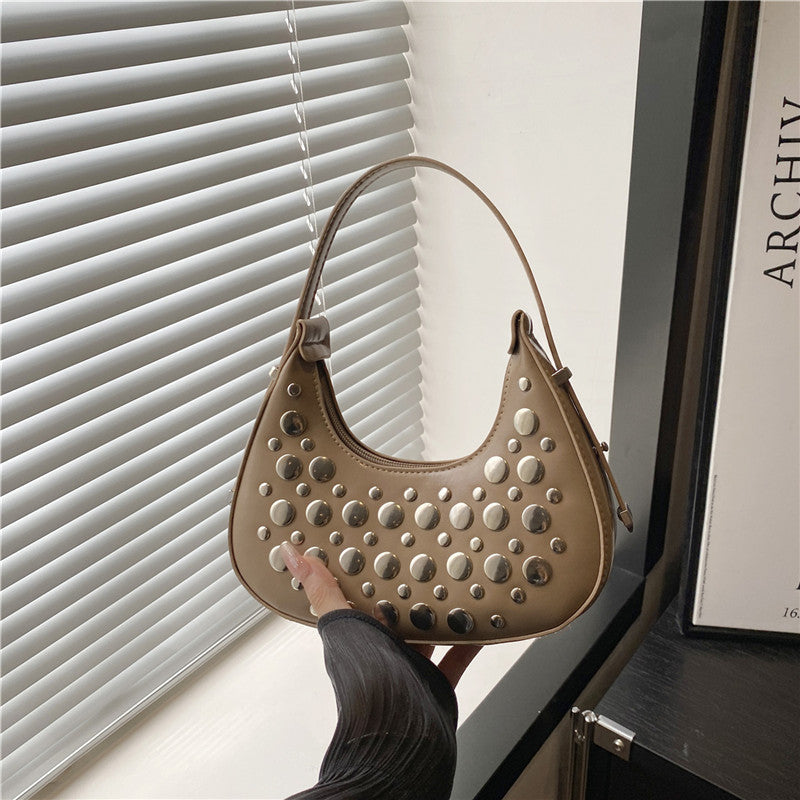 This Year's Popular Bag Summer New Korean Style Fashion Rivet Personality Shoulder Bag Ladies Crossbody Dumpling Bag
