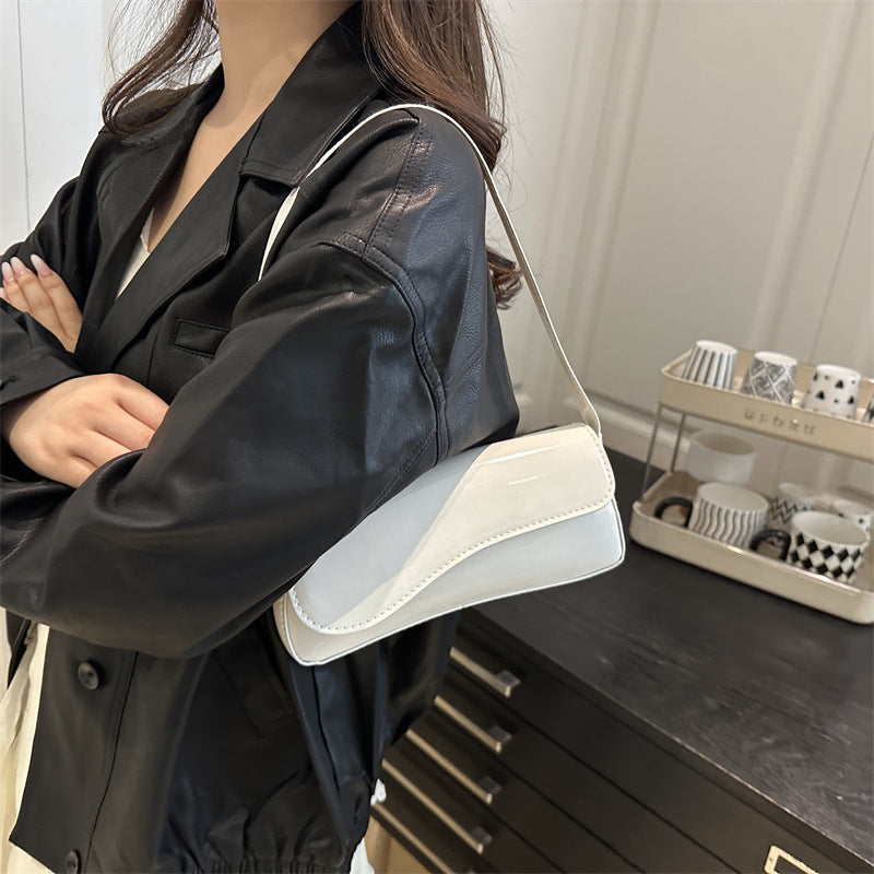 Casual Patent Leather Underarm Bag Women's New Textured Solid Color Graceful and Fashionable Portable Shoulder Bag