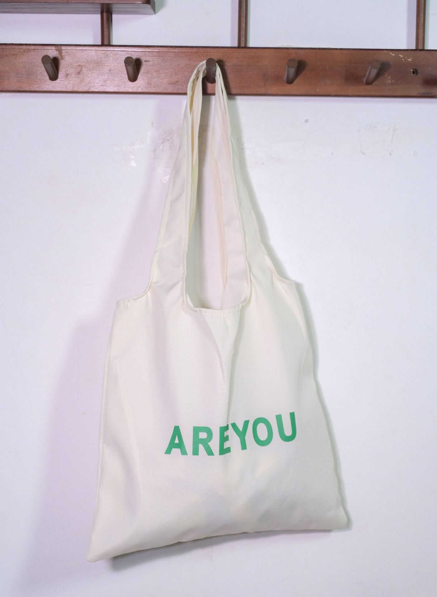 2025 New Large Capacity Tote Bag for Women with Letter Print, Casual Shoulder Bag with Phone Pocket, Soft Canvas Design