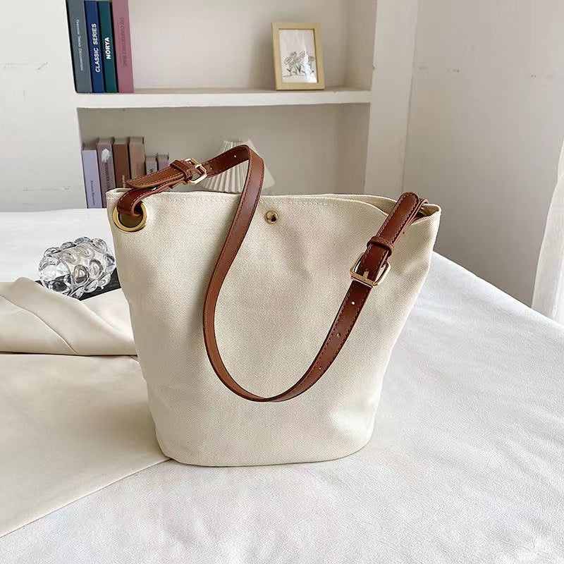 Chibi Maruko Chan Canvas Tote Bag with Cute Print, Magnetic Closure, Single Shoulder Strap for Daily Use