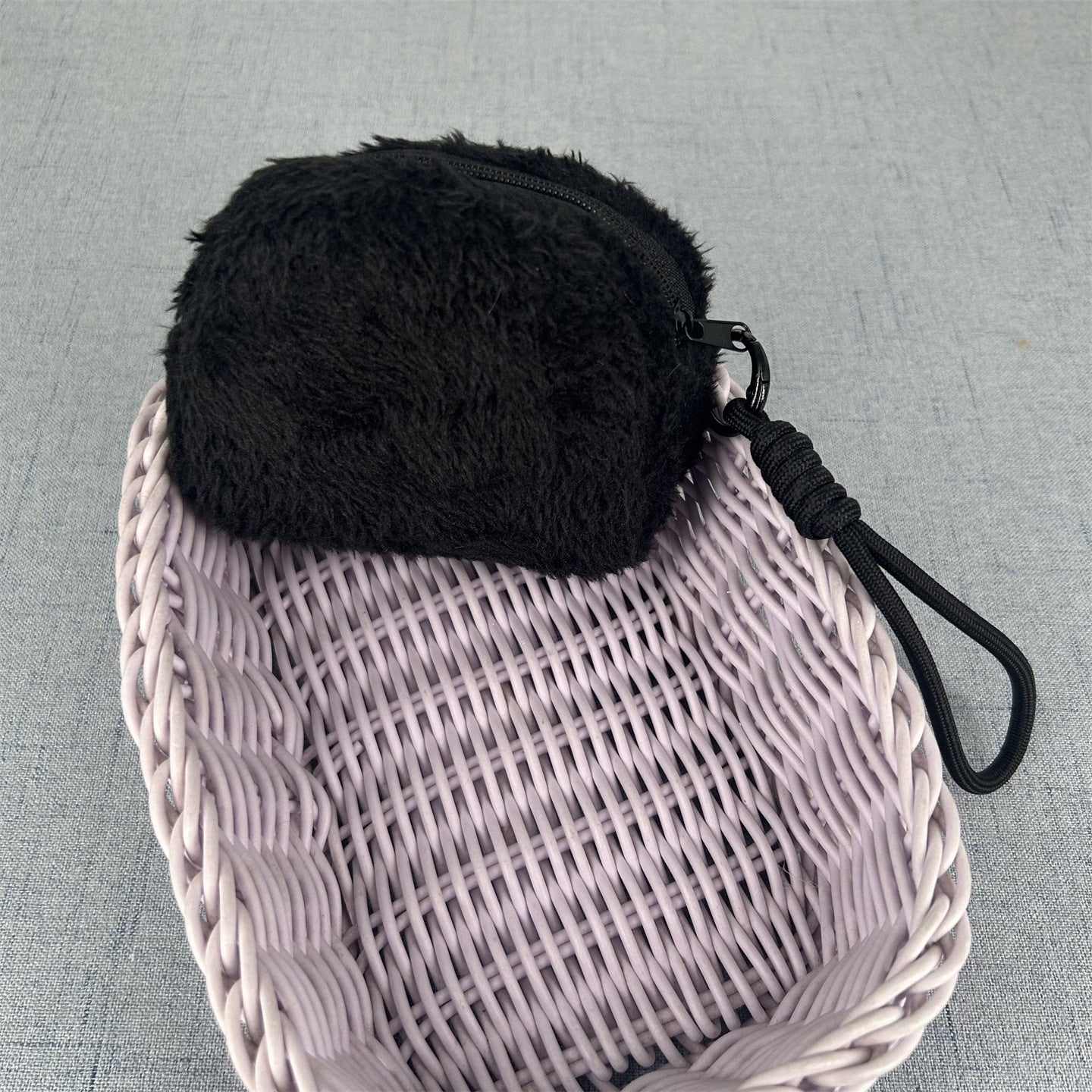 Cute Furry Coin Purse for Kids - Portable Hair Accessories Storage Bag with Zipper and Wrist Strap