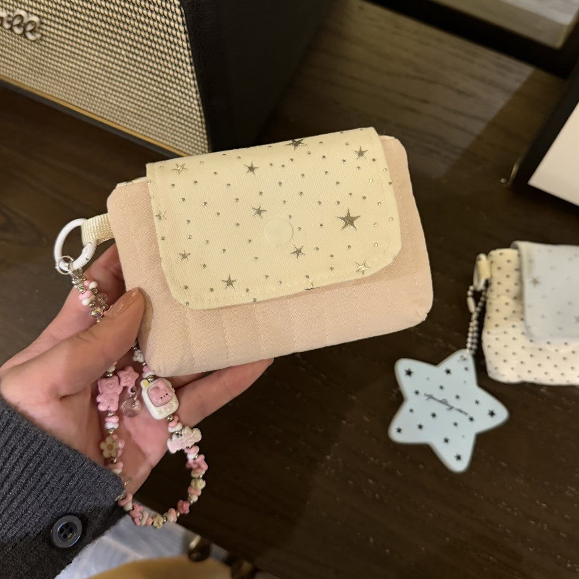 Cute Kawaii Bear Pattern Multi-Functional Coin Purse with Zipper for Makeup, Cards, and Essentials - Perfect for Travel and Daily Use