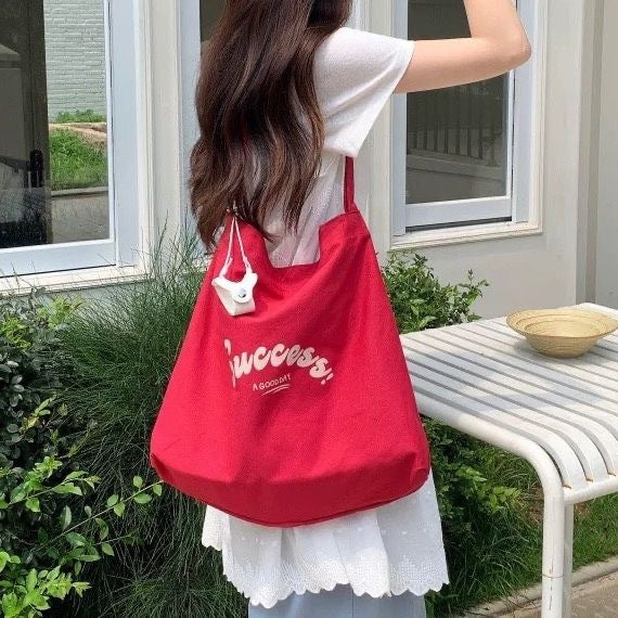 2026 New High-Style Minimalist Canvas Tote Bag with Letter Print, Large Capacity for Daily Commute and Student Use
