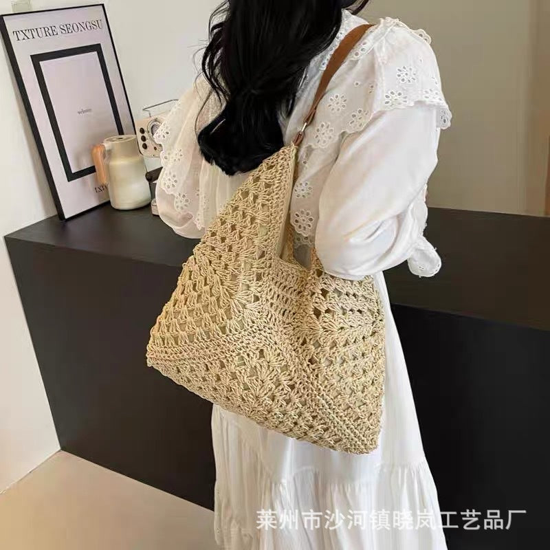 Charming Crochet Straw Tote Bag for Women, Casual Boho Style Shoulder Bag with Open Top and Interior Card Pocket