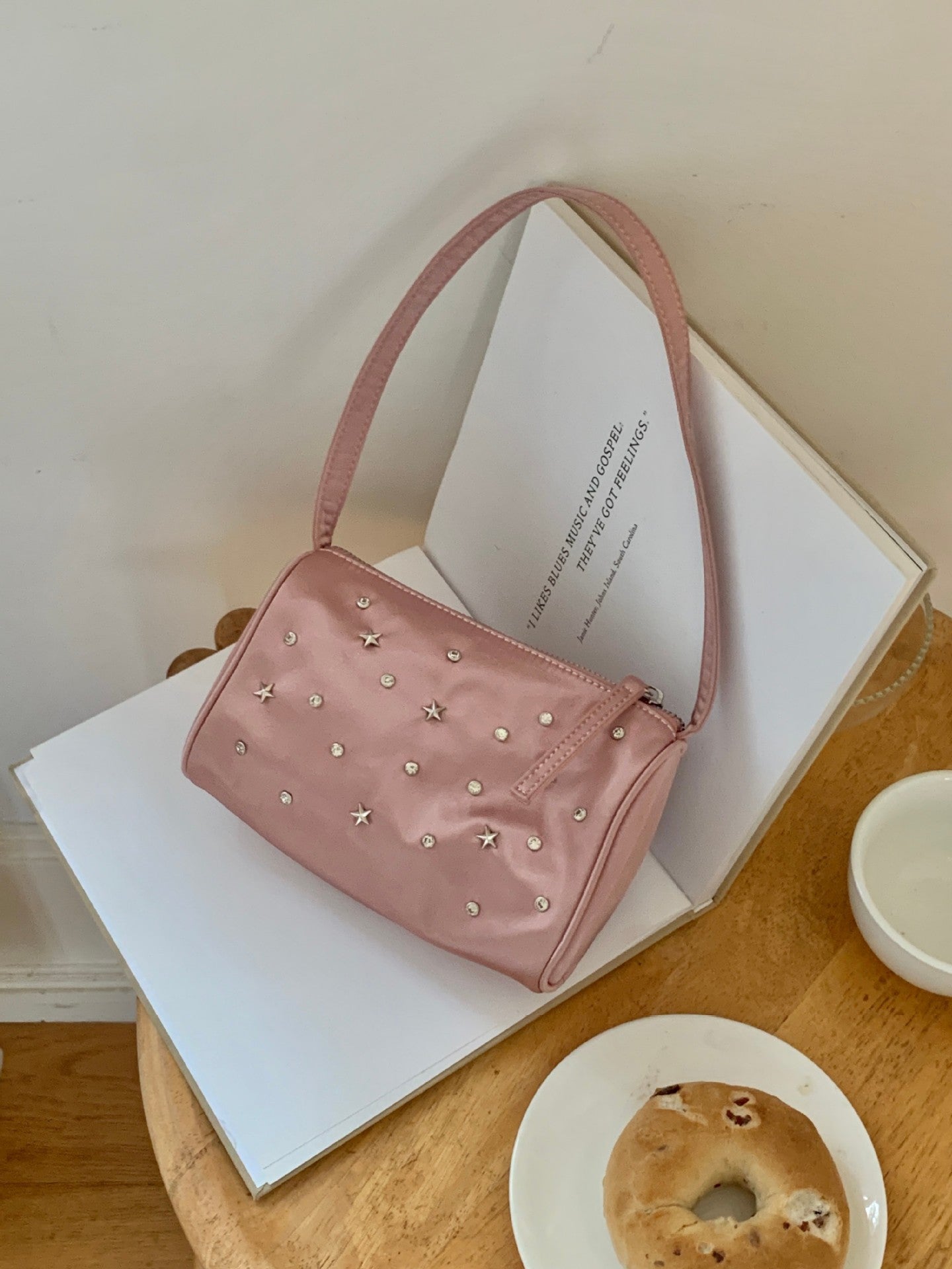 Elegant Satin Crossbody Bag with Star Rhinestone Details for Daily Stylish Look