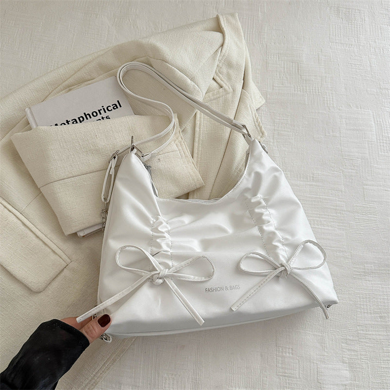 New Pleated Bow Tote Bag Women's Large Capacity Commuter Shoulder Chain Design Urban Simple Style