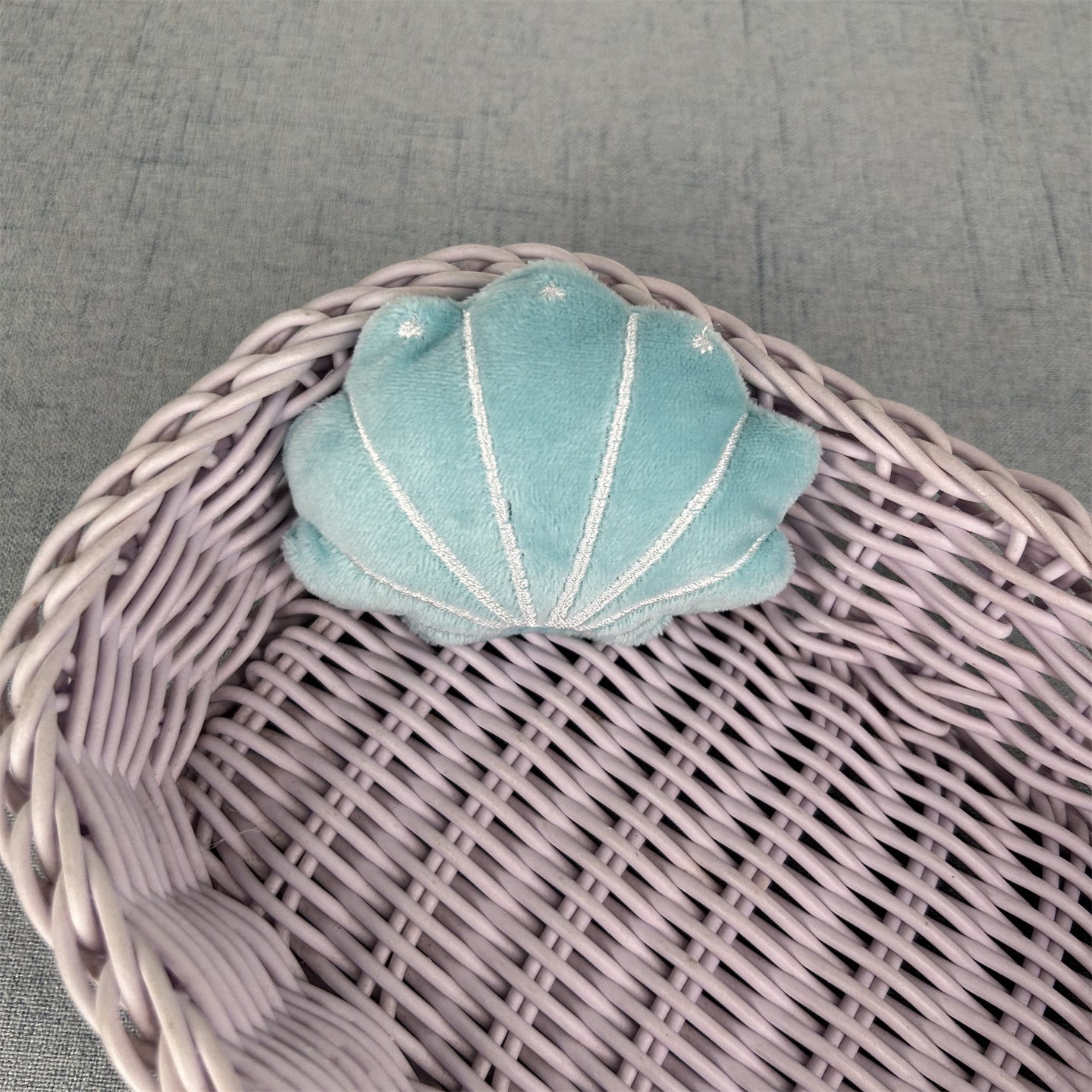 Cute Plush Shell Brooch Decorative Pin for Clothes and Accessories, Handmade Cartoon Style Home Decoration Gift