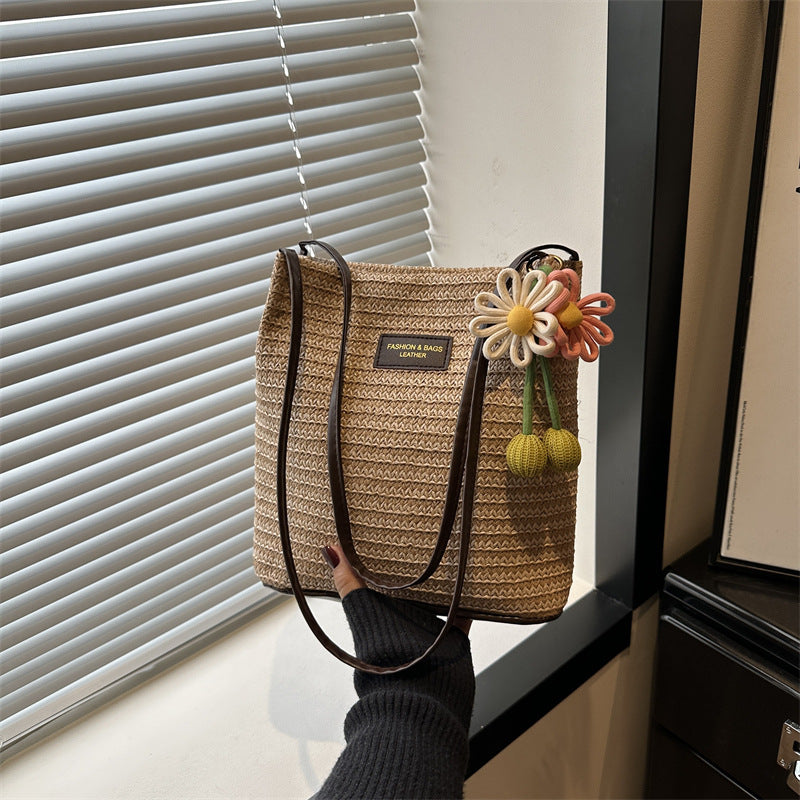 New Woven Tote Bag Flower Ornaments Beach Vacation Style Women's Shoulder Crossbody Straw Bag